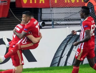 «Ξέσπασε» ο Ολυμπιακός πάνω στη Ντουντελάνζ - Νίκη με 5-1 και ελπίζει για την πρόκριση (βίντεο)